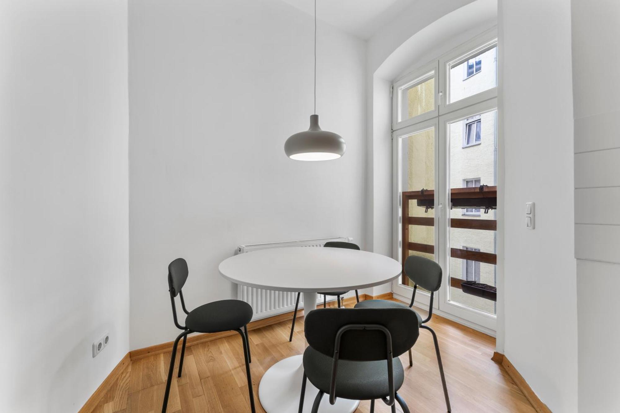 Stylish 120Sqm Appartment In Berlin-Mitte Bagian luar foto