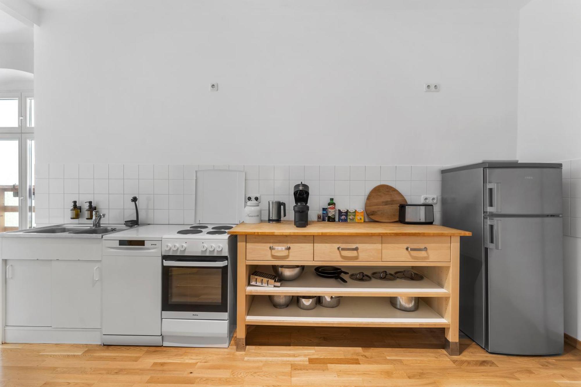 Stylish 120Sqm Appartment In Berlin-Mitte Bagian luar foto